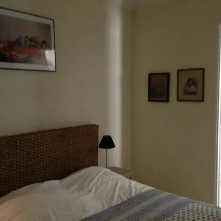 La Maison Des Capucines Bed & Breakfast